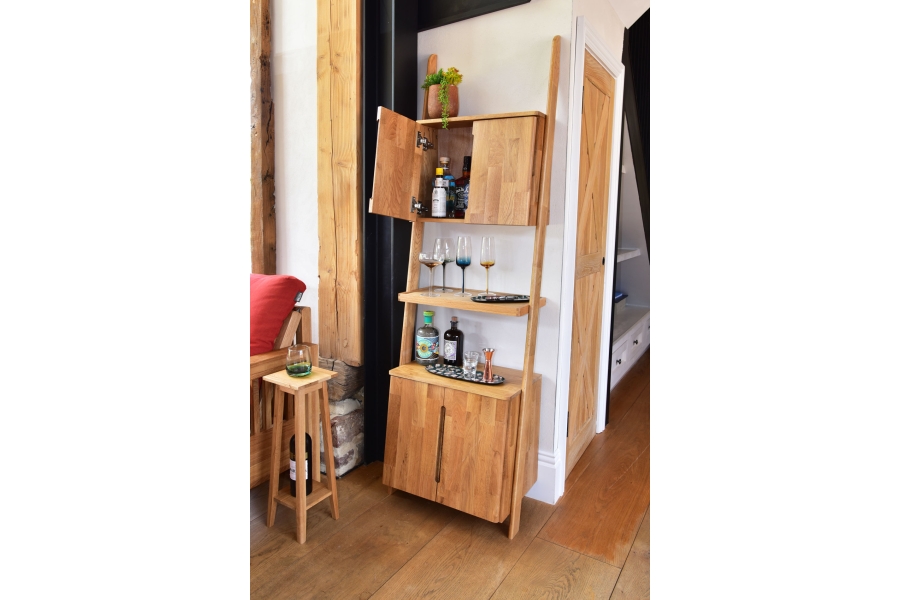 FC Leaning Drinks Cabinet FB LS