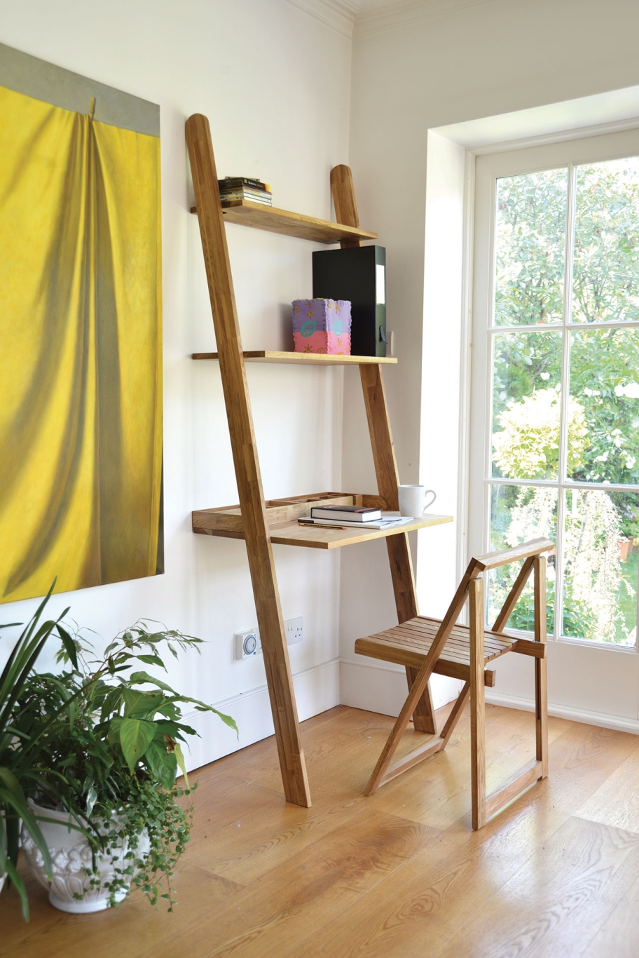 Lean To Desk
