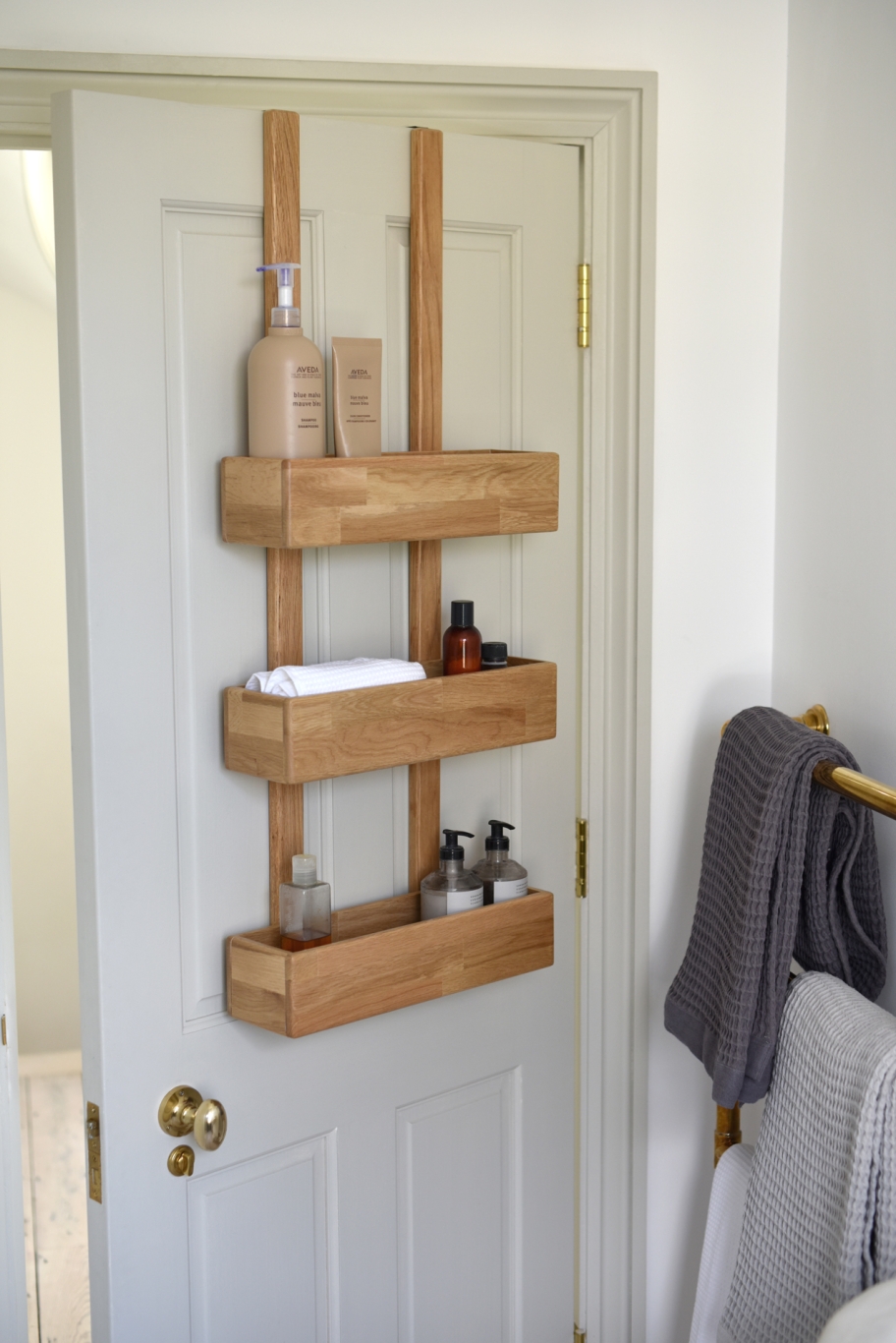 FC Overdoor Oak Caddy
