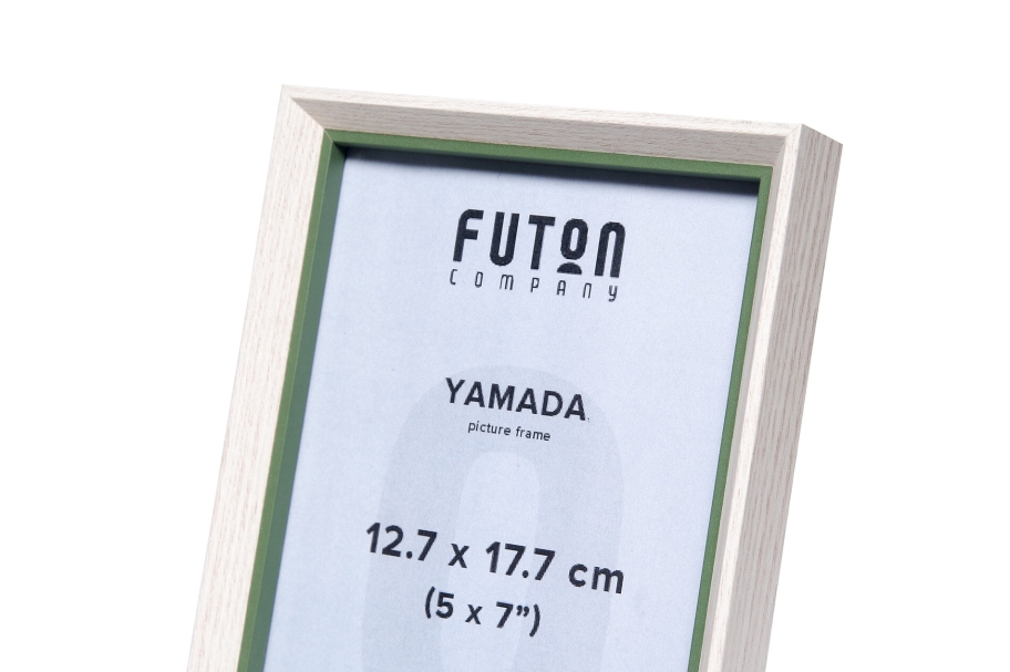 FC Yamada Picture Frame X