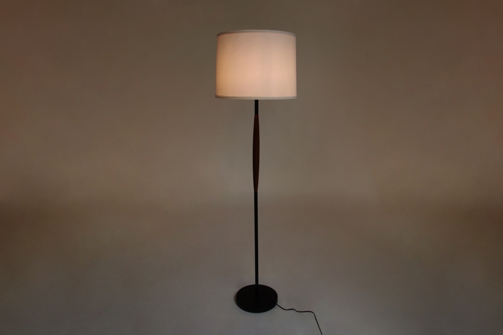 FC Sumi Floor Lamp
