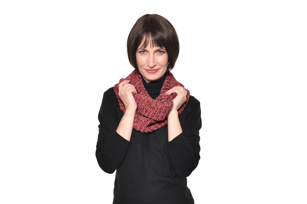 FC Chenille Neck Warmer Garnet Red