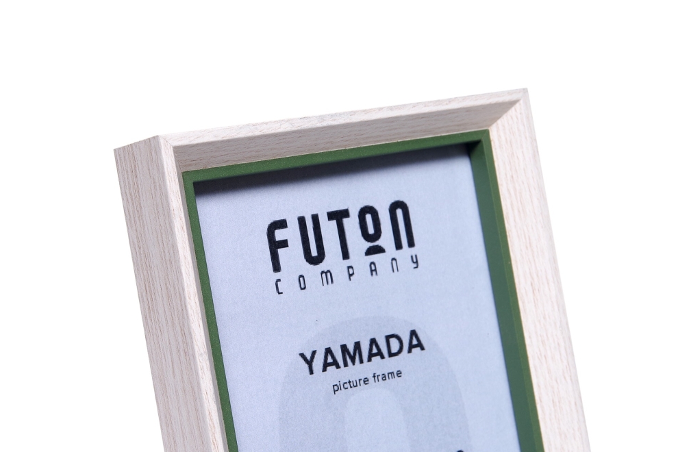 FC Yamada Picture Frame X