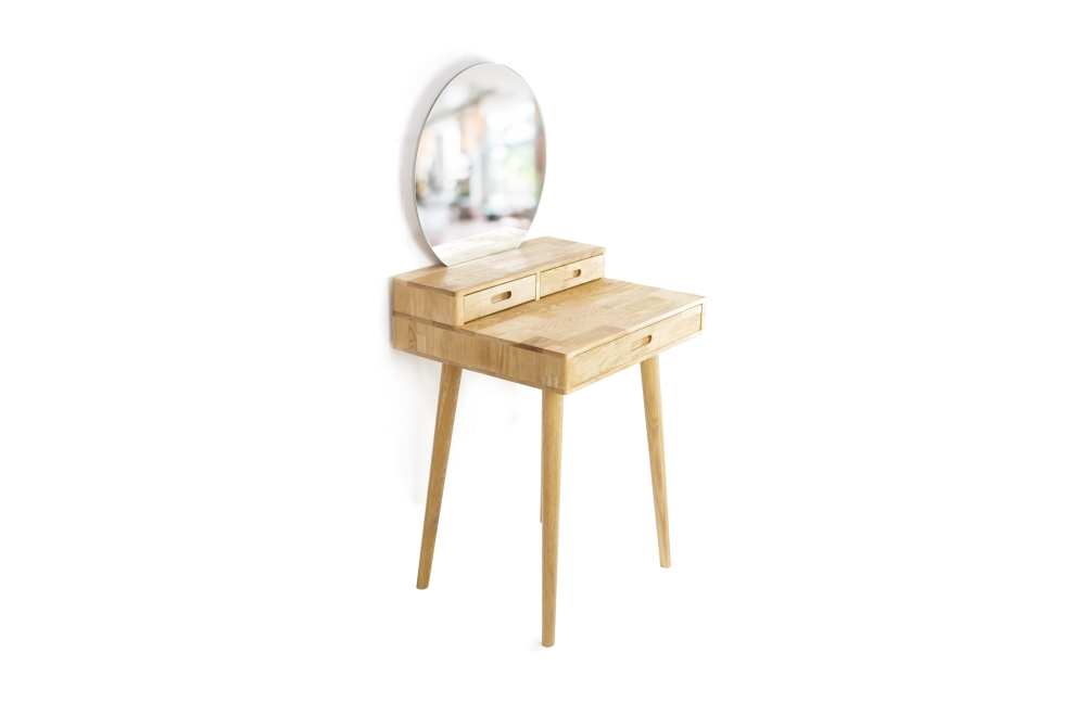 Dressing Table side